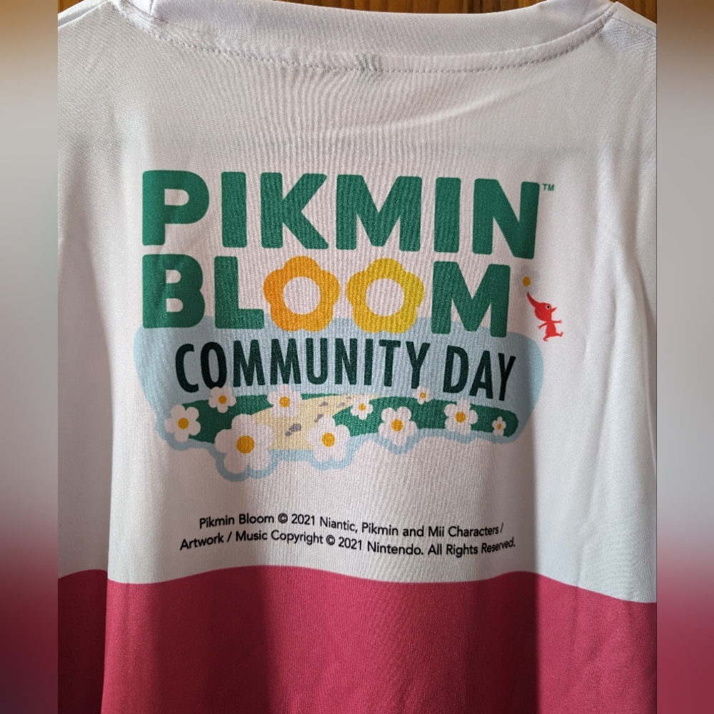 Nintendo Pikmin Bloom - Community Day Shirt - Picture 3 of 9